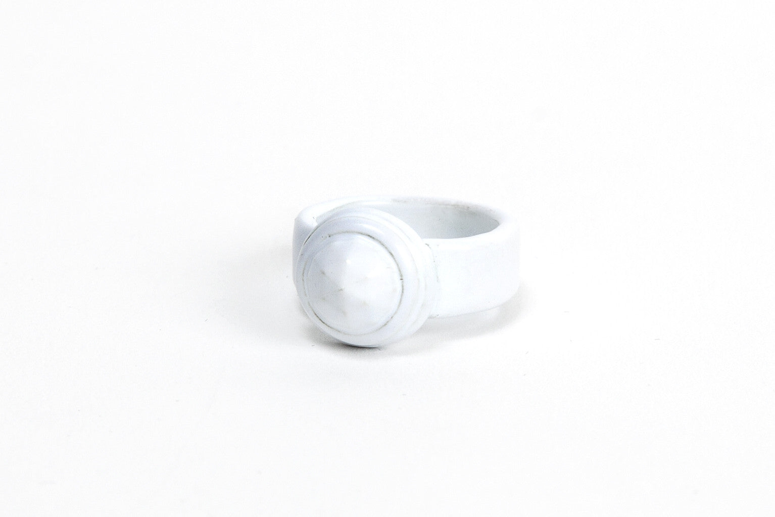 Coloured Cocktail Ring - White